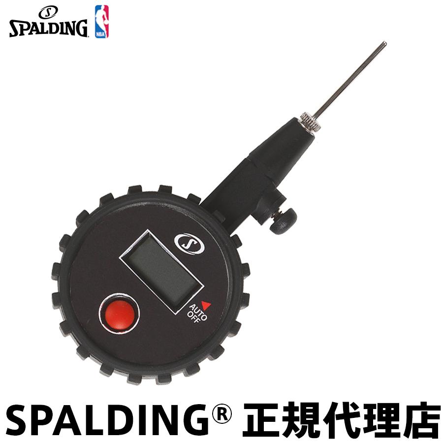 バスケットボール スポルディング デジタル空気圧ゲージ 8445SCN 空気圧計 圧力計 デジタル SPALDING アクセサリー 小物 空気入れ｜wafg