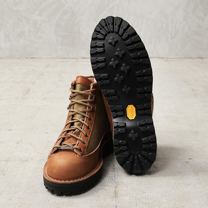 Danner（ダナー） 30422 DANNER LIGHT REVIVAL ダナーライト