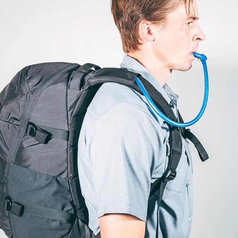 EVERGOODS エバーグッズ MOUNTAIN PANEL LOADER 30L V2 バック