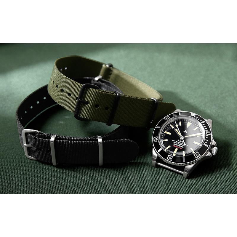 NAVAL WATCH ナバルウォッチ WAIPER別注 FRXE012 Produced By NAVAL WATCH ナバルウォッチ WAIPER別注 FRXE012 Produced By