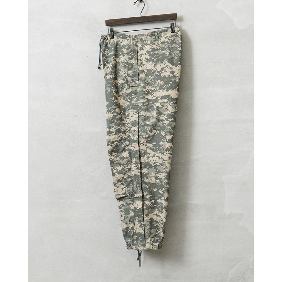 MILITARY（ミリタリー） 実物 新品 デッドストック 米軍 ECWCS Gen3