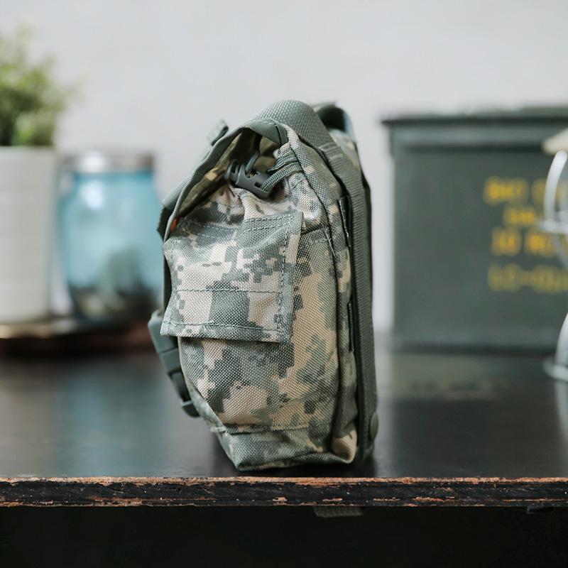MILITARY（ミリタリー） 実物 新品 デッドストック 米軍 MOLLE II