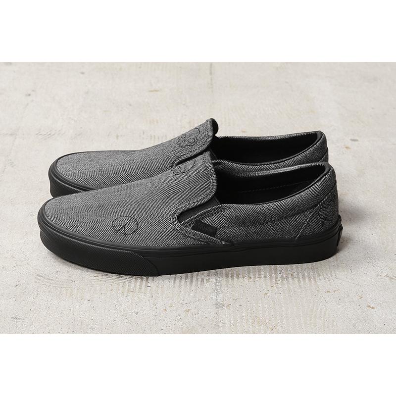 VANS（ヴァンズ） VN000BVZ239 CLASSIC SLIP-ON スニーカー WOOL GRAY