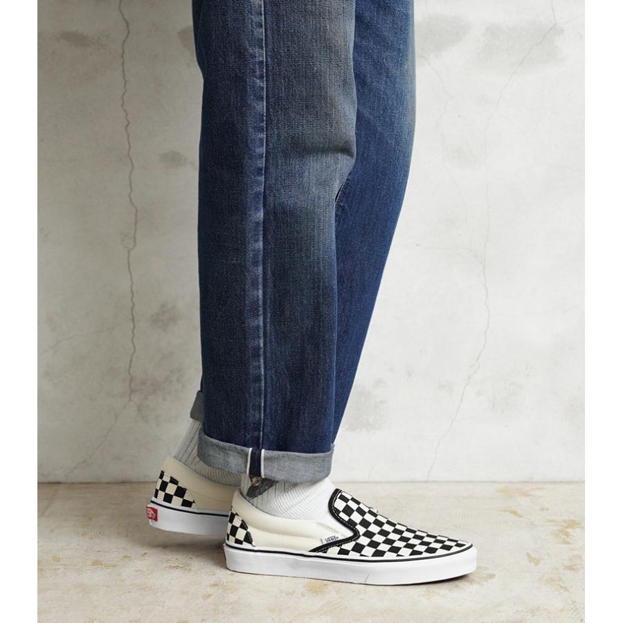 VANS ヴァンズ VN000EYEBWW CLASSIC SLIP-ON スニーカー VANS ヴァンズ VN000EYEBWW CLASSIC SLIP-ON スニーカー