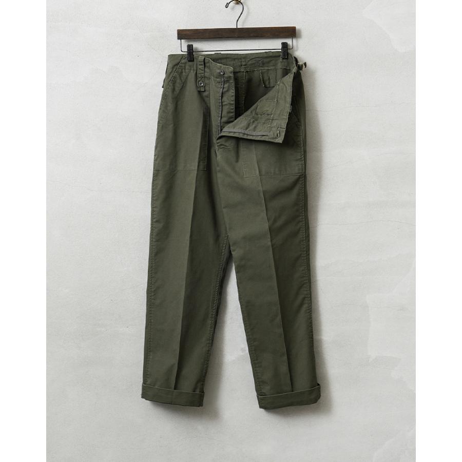 イギリス軍 ベイカーパンツ ライトウェイトファティーグパンツ オリーブ W80 DEADSTOCK BRITISH ARMY LIGHT WEIGHT FATIGUE PANTS ］イギリス軍