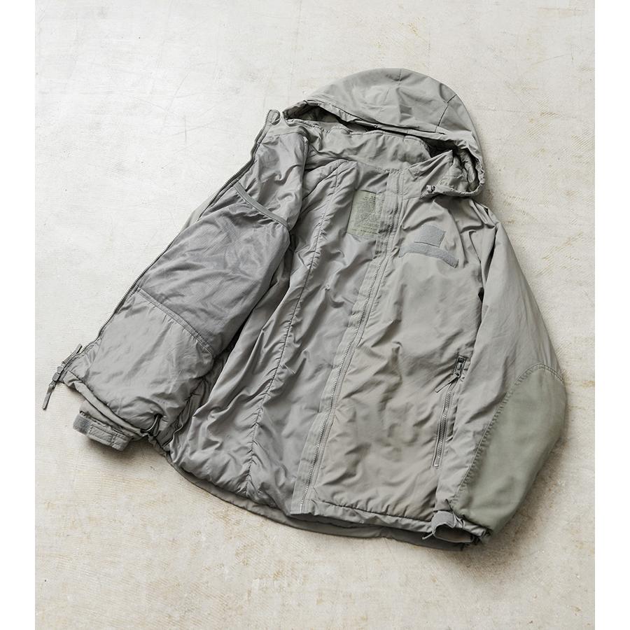 MILITARY 実物 USED 米軍 ECWCS Gen III Level 7 ジャケット MILITARY 実物 USED 米軍 ECWCS Gen III Level 7 ジャケット