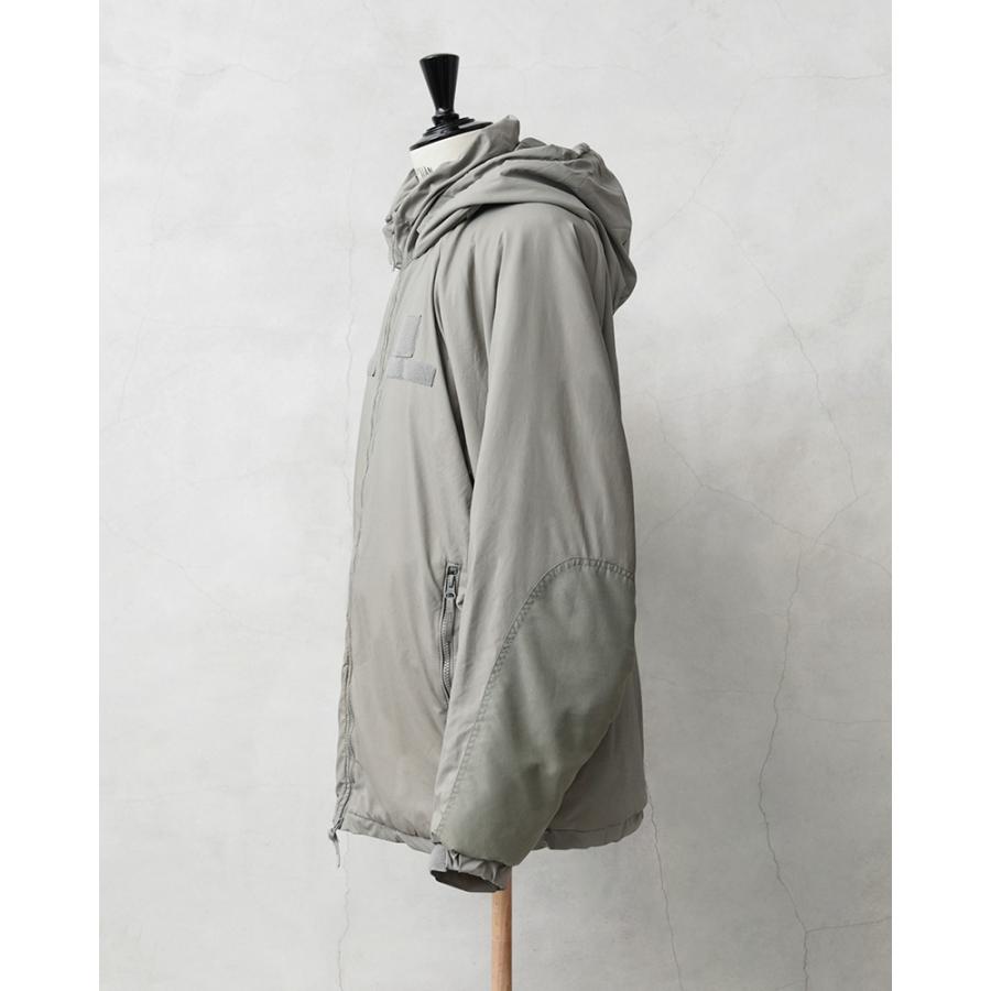 MILITARY 実物 USED 米軍 ECWCS Gen III Level 7 ジャケット MILITARY 実物 USED 米軍 ECWCS Gen III Level 7 ジャケット