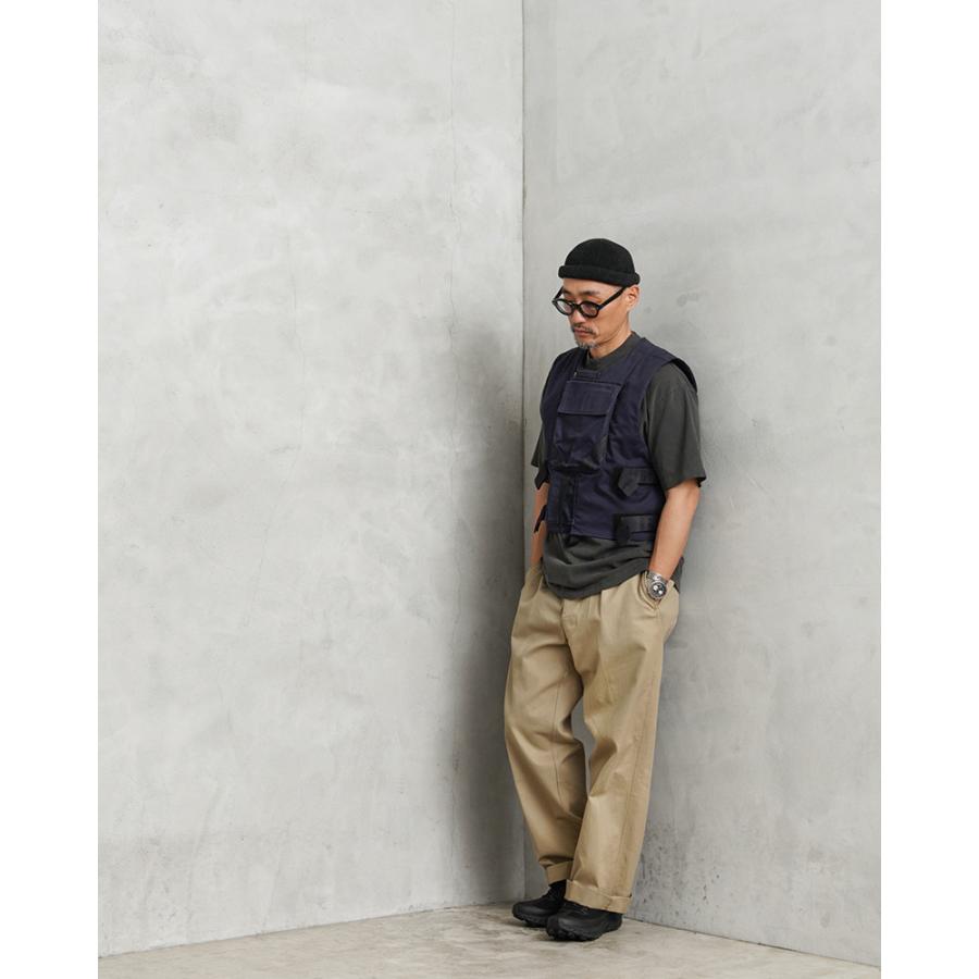 イギリス軍　ボディアーマー ネイビー サイズ180/104 イギリス軍 ボディアーマー ネイビー サイズ180/104 楽天市場