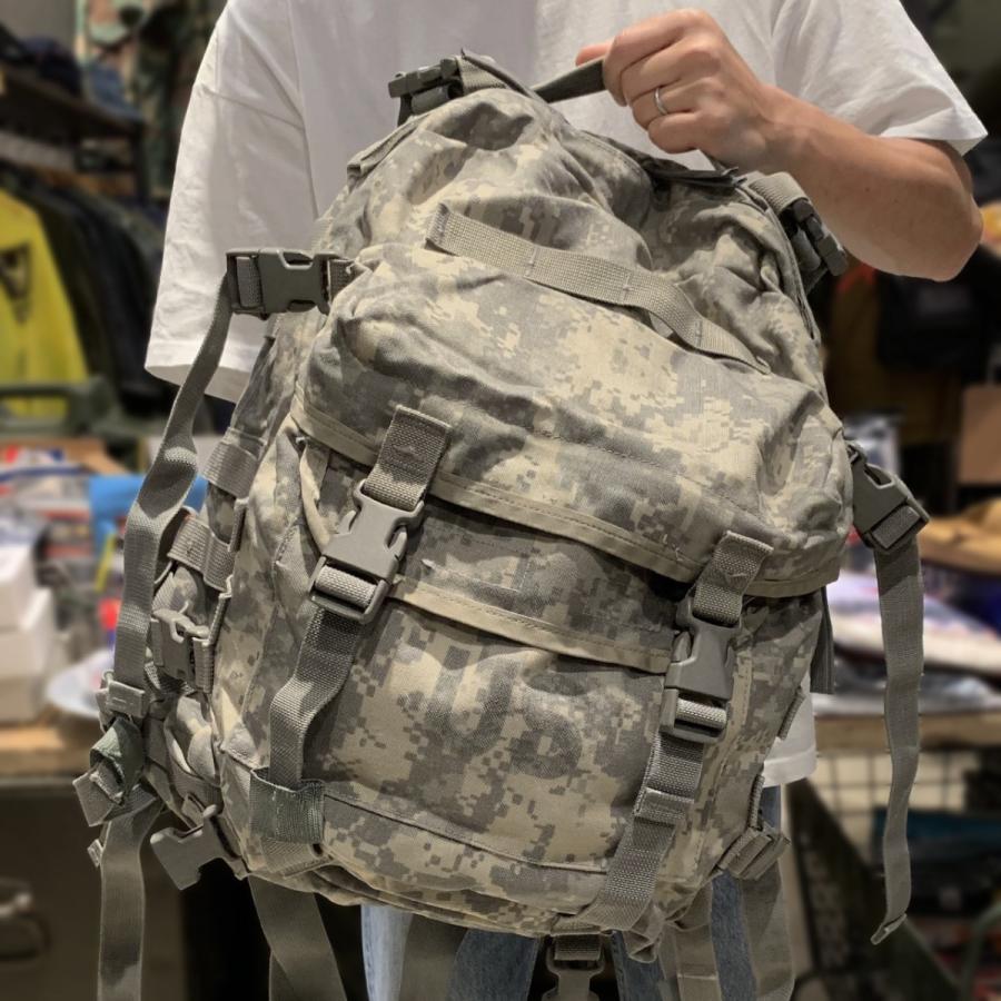 リュック バックパック 新品 迷彩 米軍 MOLLE モール アサルトパック