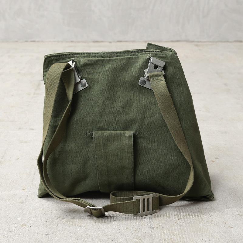 MILITARY（ミリタリー） 実物 USED スウェーデン軍 M-51 ガスマスク