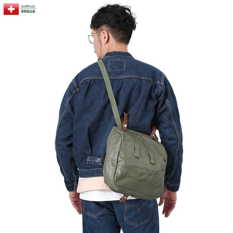 MILITARY 実物 USED スイス軍 PVC レザー ショルダーバッグ MILITARY 実物 USED スイス軍 PVC レザー ショルダーバッグ