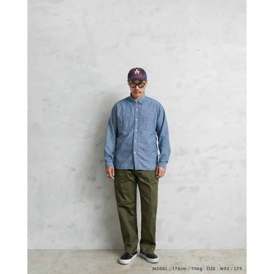 MILITARY（ミリタリー） 実物 新品 デッドストック イギリス軍 ライト