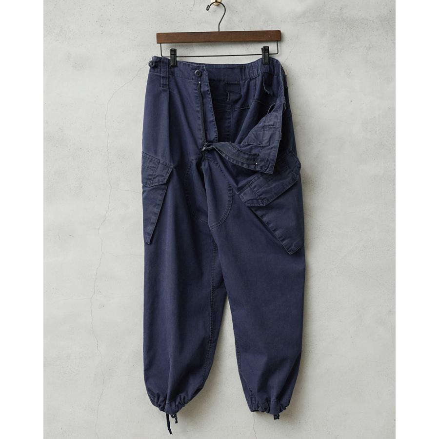 MILITARY 実物 USED イギリス軍 ROYAL NAVY COMBAT カーゴパンツ MILITARY 実物 USED イギリス軍 ROYAL NAVY COMBAT カーゴパンツ
