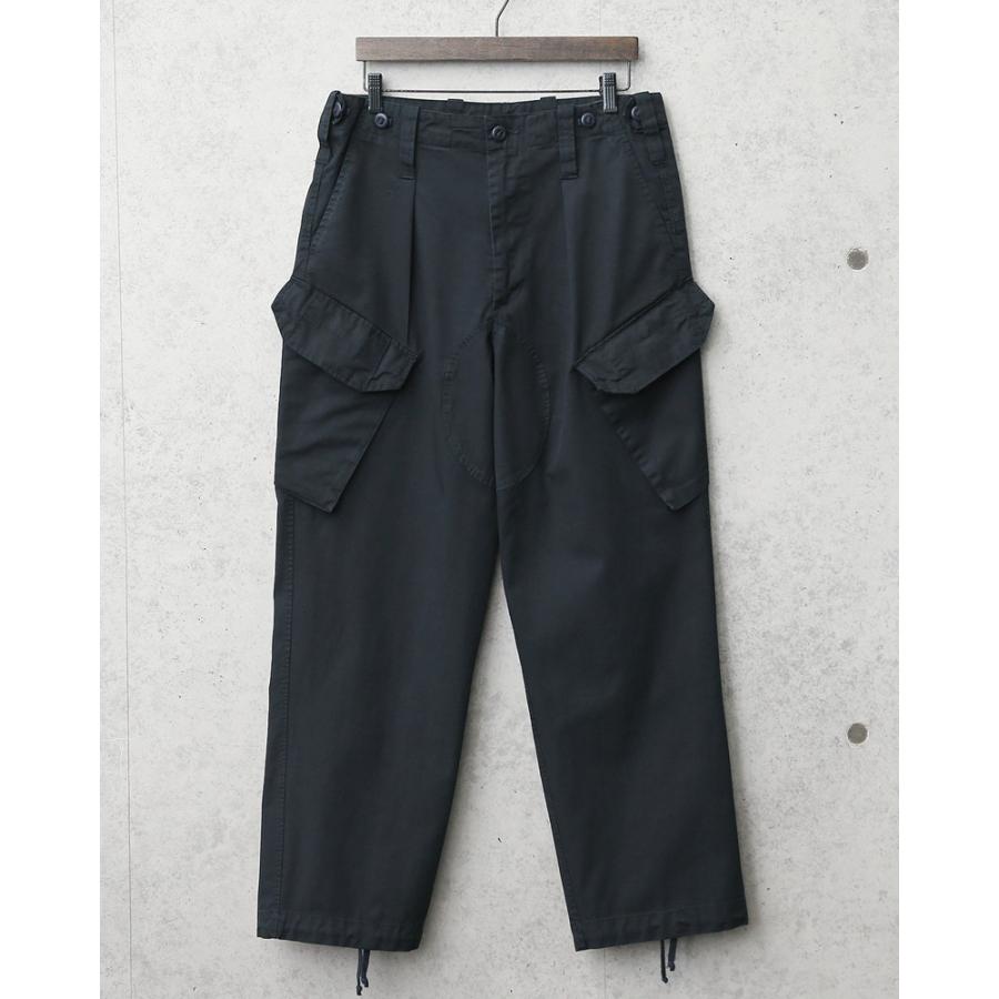  Navy カーゴパンツ ミリタリー イギリス海軍 軍パン 実物 USED イギリス軍 ROYAL NAVY COMBAT カーゴパンツ スラント