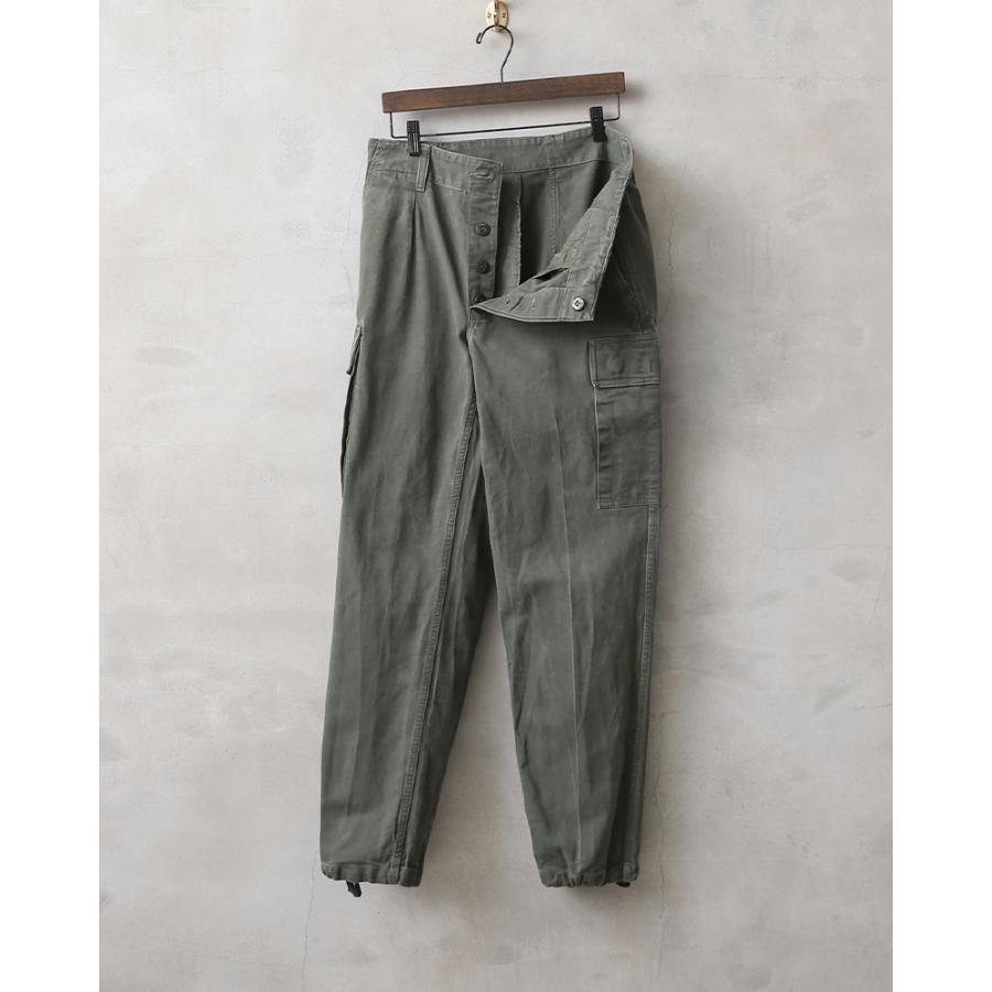 MILITARY（ミリタリー） 希少 実物 USED ドイツ軍 モールスキン カーゴ
