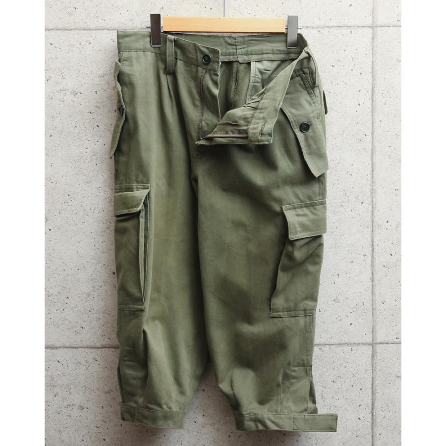 イタリア軍実物 ニッカーズ カーゴパンツ 44 Amazon | 実物 イタリア軍 ニッカーズパンツ (44, オリーブ