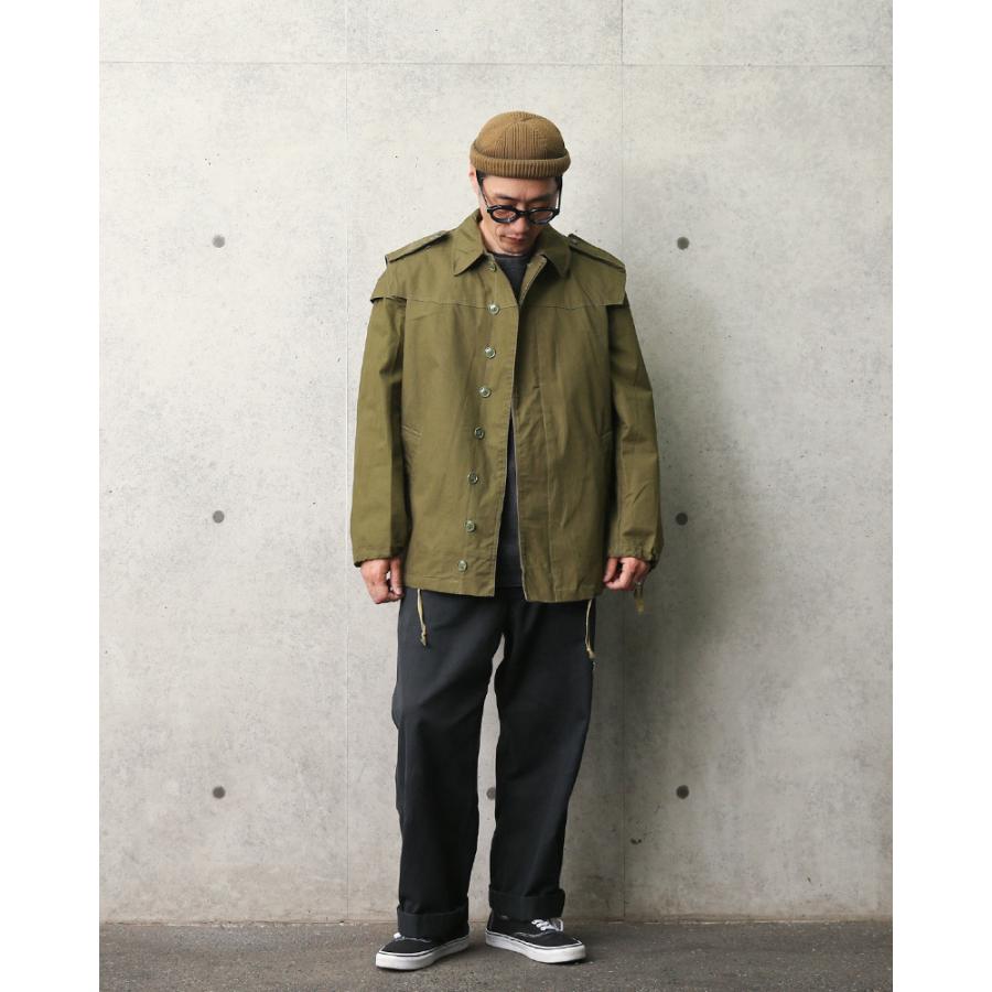 ルーマニア軍　ミリタリージャケット 2XL MILITARY 実物 新品 デッドストック ルーマニア軍 WINTER