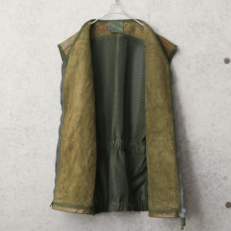MILITARY（ミリタリー） 実物 USED イギリス軍 ジャーキンベスト