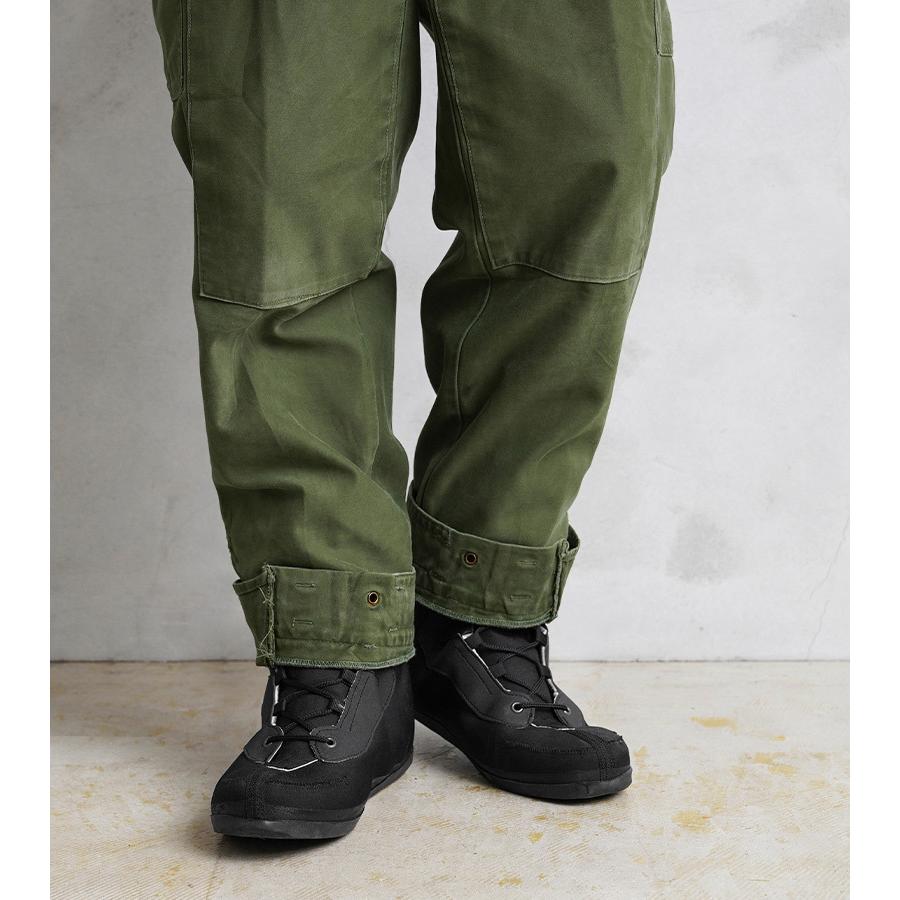 MILITARY（ミリタリー） 実物 新品 デッドストック ドイツ LOWA製