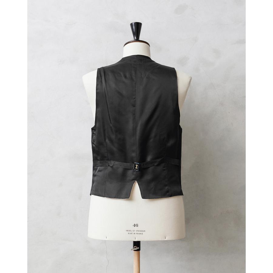 MILITARY（ミリタリー） 実物 新品 デッドストック イタリア ジレ