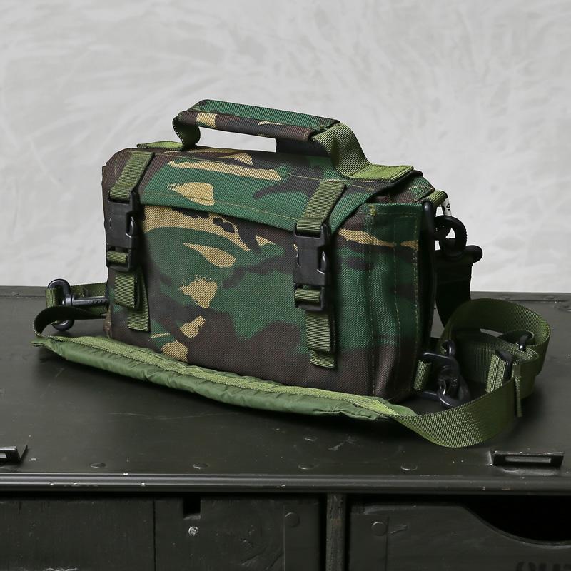 デッドストック★アーミー★バッグ★本物★ミリタリー★ショルダー★兵士 MILITARY（ミリタリー） 実物 新品 デッドストック イギリス軍 DATA