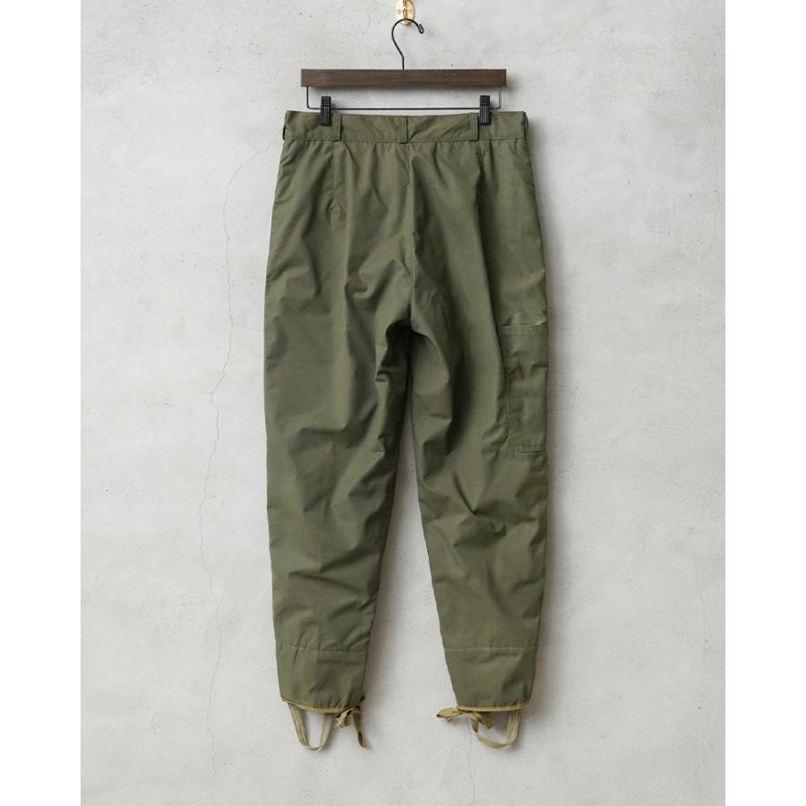 MILITARY 実物 新品 デッドストック ルーマニア軍 コールド MILITARY 実物 新品 デッドストック ルーマニア軍 コールド