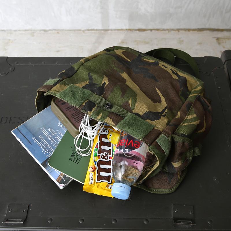 MILITARY（ミリタリー） 実物 USED イギリス軍 ガスマスク ショルダー