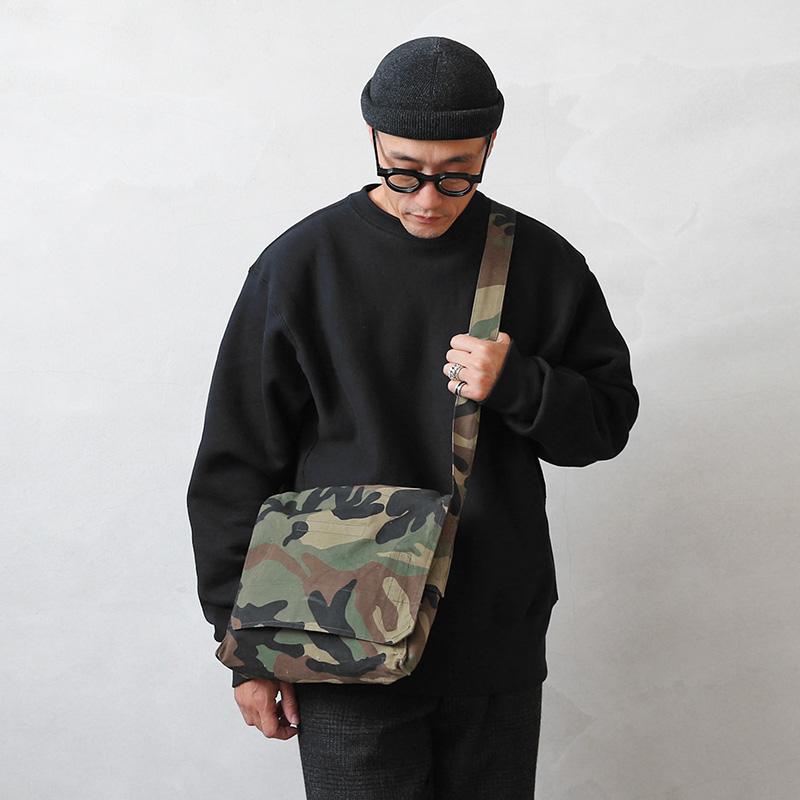 MILITARY 実物 USED クロアチア軍 ベルクロフラップ ショルダー MILITARY 実物 USED クロアチア軍 ベルクロフラップ ショルダー