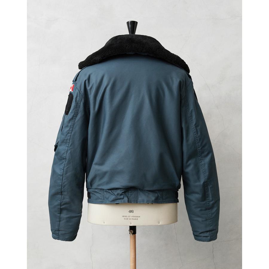 MILITARY 実物 USED カナダ軍 RCAF リアルムートン DETACHABLE MILITARY 実物 USED カナダ軍 RCAF リアルムートン DETACHABLE