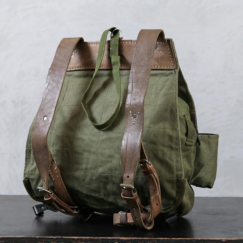 【実物！】当時物　イタリア軍　バックパック　リュック 楽天市場】実物 新品 デッドストック イタリア軍 コットン
