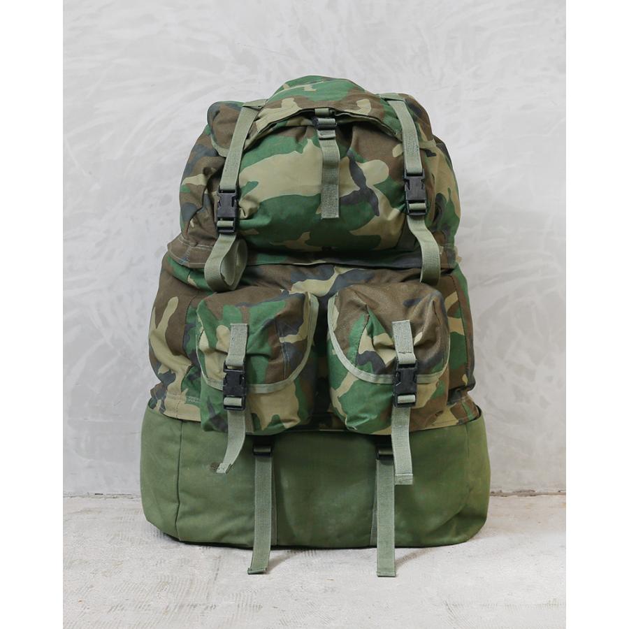 MILITARY 実物 USED 米軍 MCCEB EQUIPMENT バックパック ウッド MILITARY 実物 USED 米軍 MCCEB EQUIPMENT バックパック ウッド