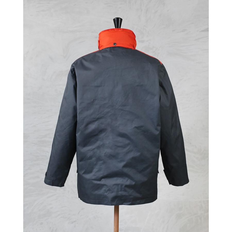 MILITARY（ミリタリー） 実物 USED イタリア軍 M.M デッキパーカー