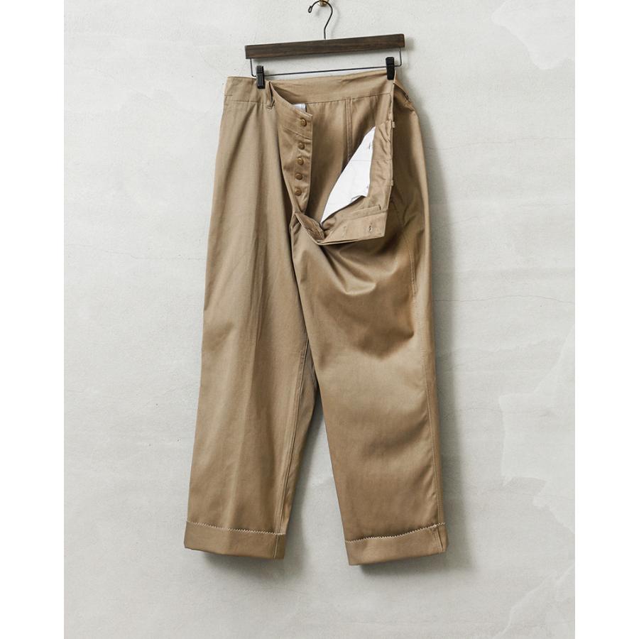 MILITARY（ミリタリー） 実物 新品 デッドストック ギリシャ軍 チノ