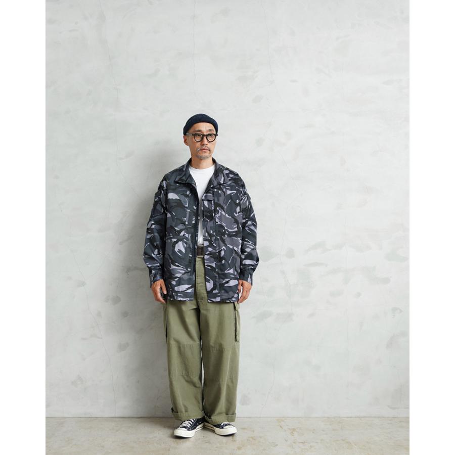 MILITARY（ミリタリー） 実物 新品 デッドストック イギリス軍 ROYAL