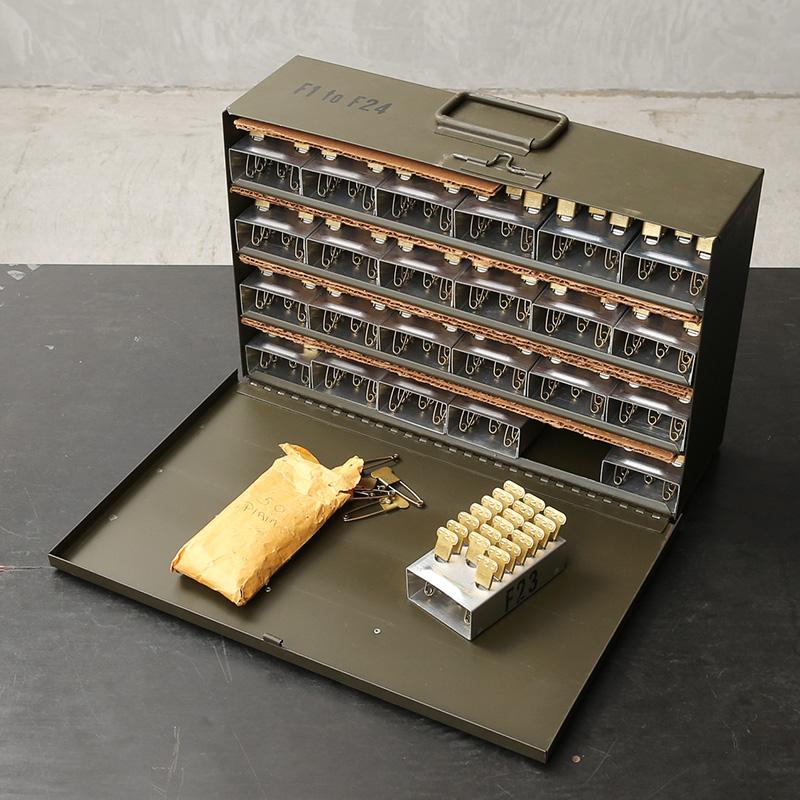 MILITARY（ミリタリー） 実物 新品 デッドストック 米軍 1980〜1990's