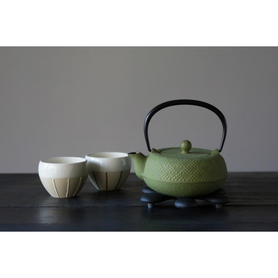 南部鉄器】【カラーポット】岩鋳製 南部鉄器 急須 5型格子 南部鉄器】【カラーポット】岩鋳製 南部鉄器 急須 5型格子