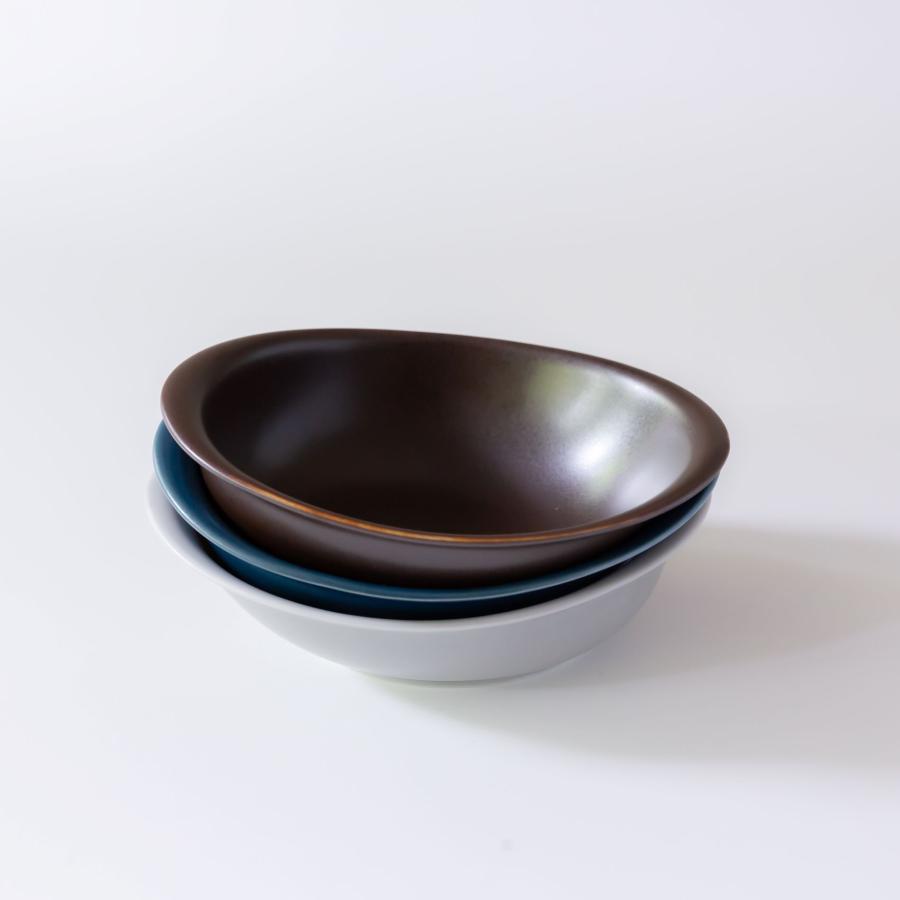 波佐見焼 耐熱 オーブンウェア ovenware オーバル M 西海陶器 グラタン 焼きカレー アヒージョ ドリア 和食器 磁器 ギフト 御祝 ...