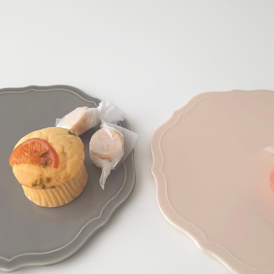 美濃焼 レリーフディッシュ ケーキ皿 パン スイーツ 食洗機対応 陶器