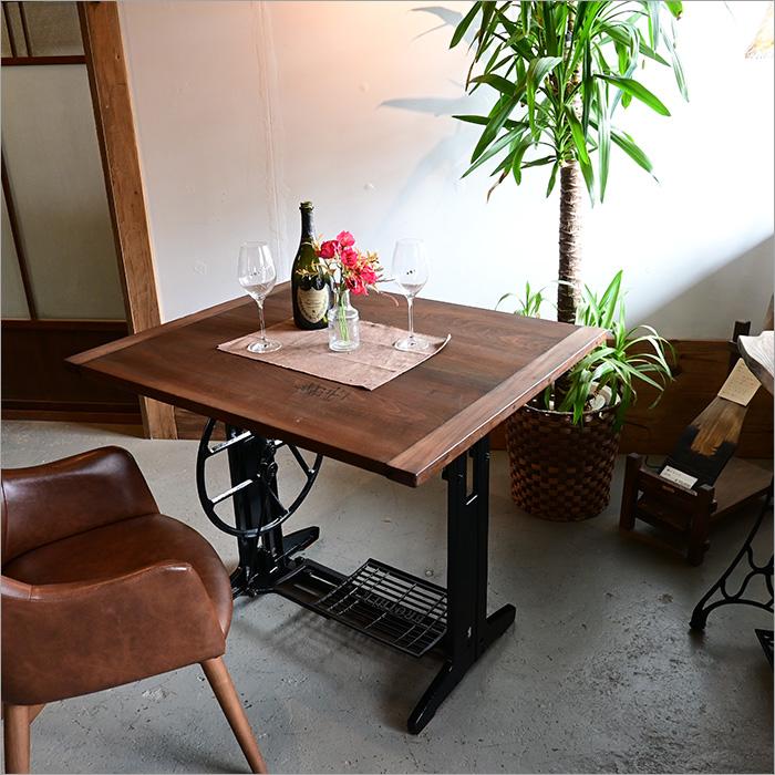 工業用足踏みミシンのカフェテーブル アンティーク ミシン台 机 デスク