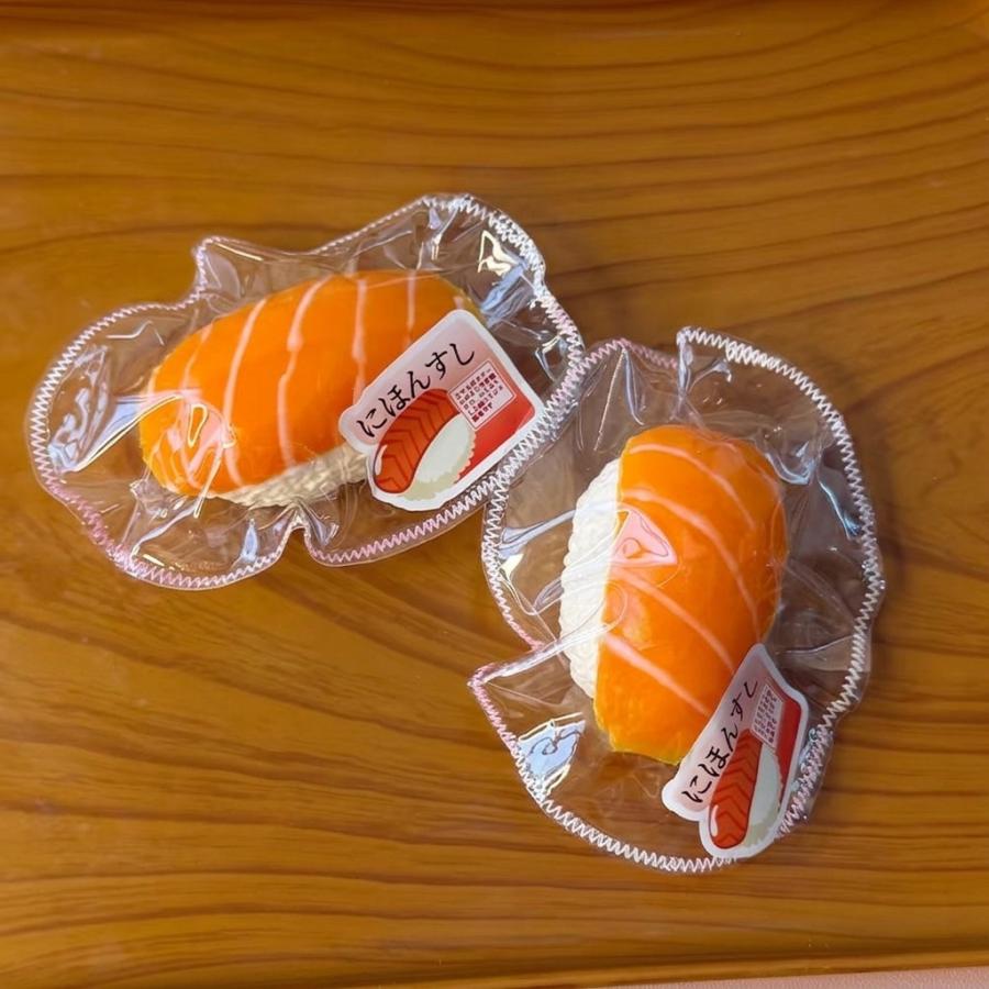 スクイーズ玩具 サーモン握り寿司 スクイーズ 低反発 ゆっくり戻る