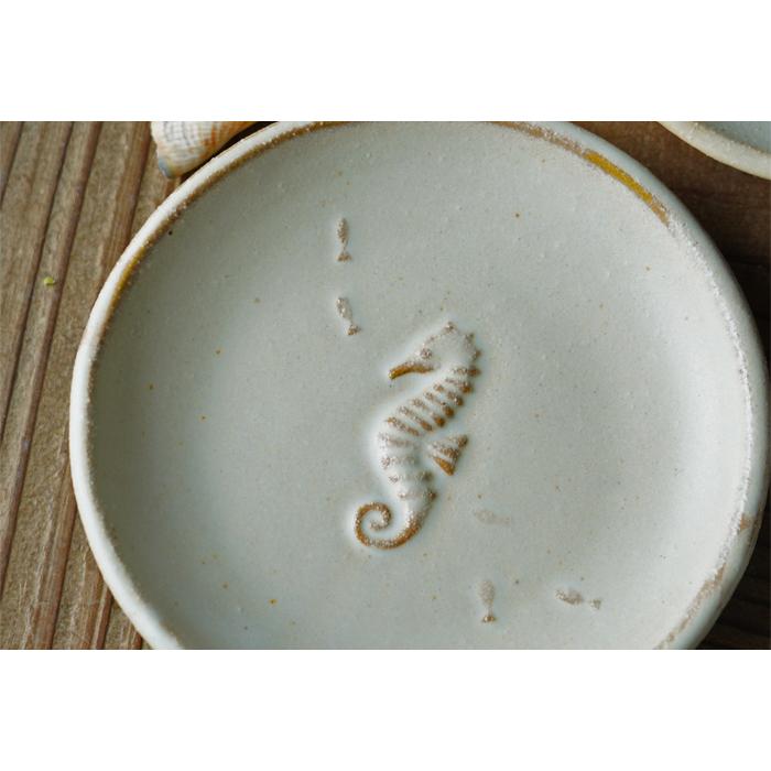 海 モチーフ 食器 陶器 幻想的な海の世界を器にとじこめて マーメイド