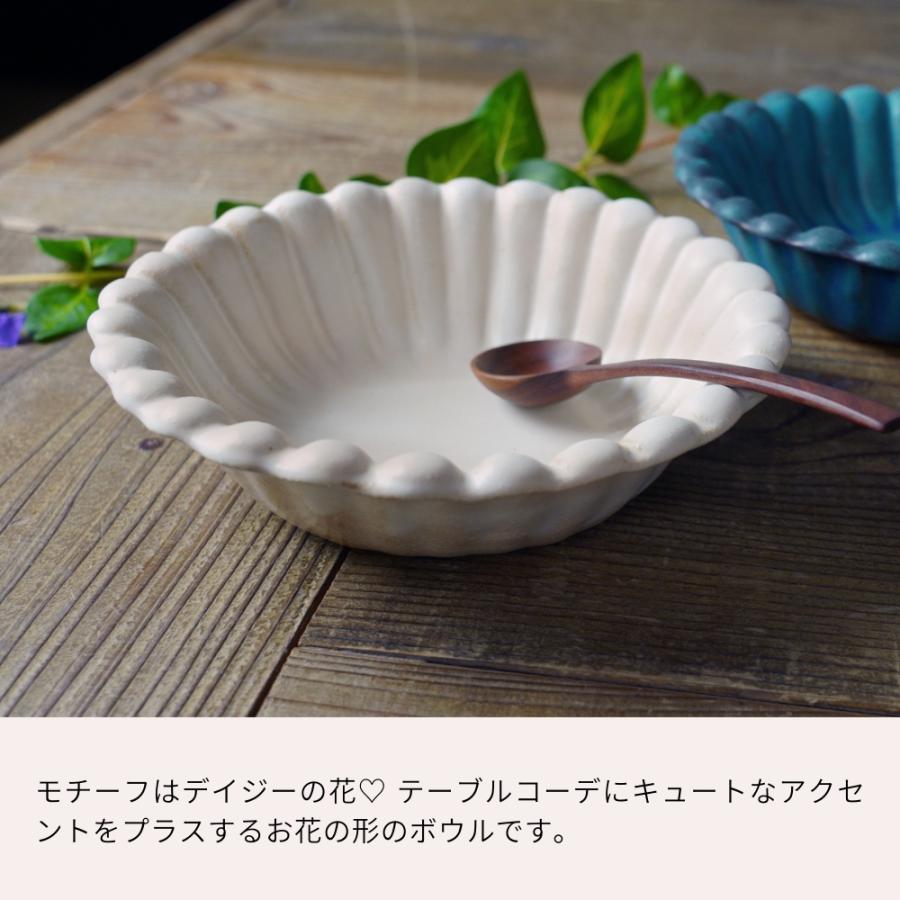 白い花模様の陶器ボウル フラワーパターン ボウルМ 16cm 小鉢 サラダボウル 美濃焼 – aito