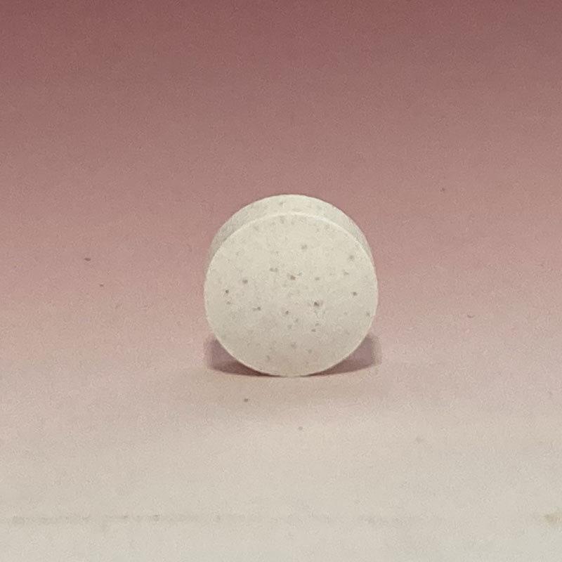 ナットウキナーゼ サプリメント 30粒 約1か月分 納豆キナーゼ2000FU 9種穀物麹 ビタミンK2除去済 爆買 |  | 15
