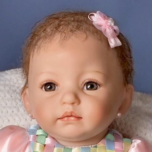 おもちゃ Dianna Effner Adorable Baby Ella: 19-Inch Lifelike Baby Girl Doll ドール by Ashton Drake_1