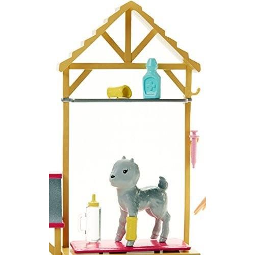 バービー人形 Barbie Farm Veternarian Doll \u0026 Playsetの画像