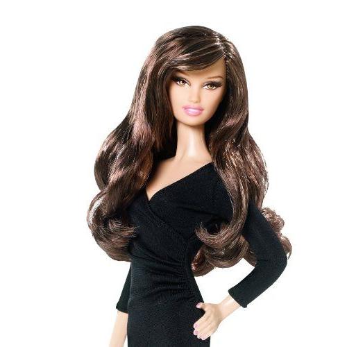 お値下げ バービー ベーシックス ドール Model No.02 Collection 001 【XU1018882261】(37077円)