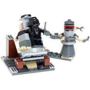 LEGO Star Wars: Darth Vader Transformation Set (7251) おもちゃ-ブロック-ゲーム、おもちゃ