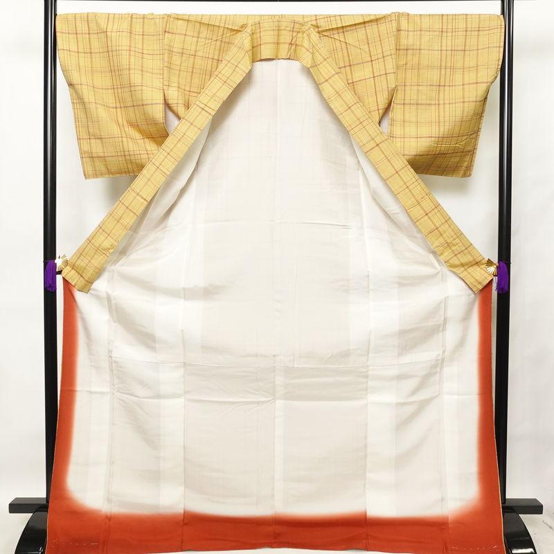 中古 紬 良品 しつけ糸付き 正絹 チェック・格子柄 袷仕立て 身丈174cm 裄丈69.5cm 紬着物 黄・黄土色_2