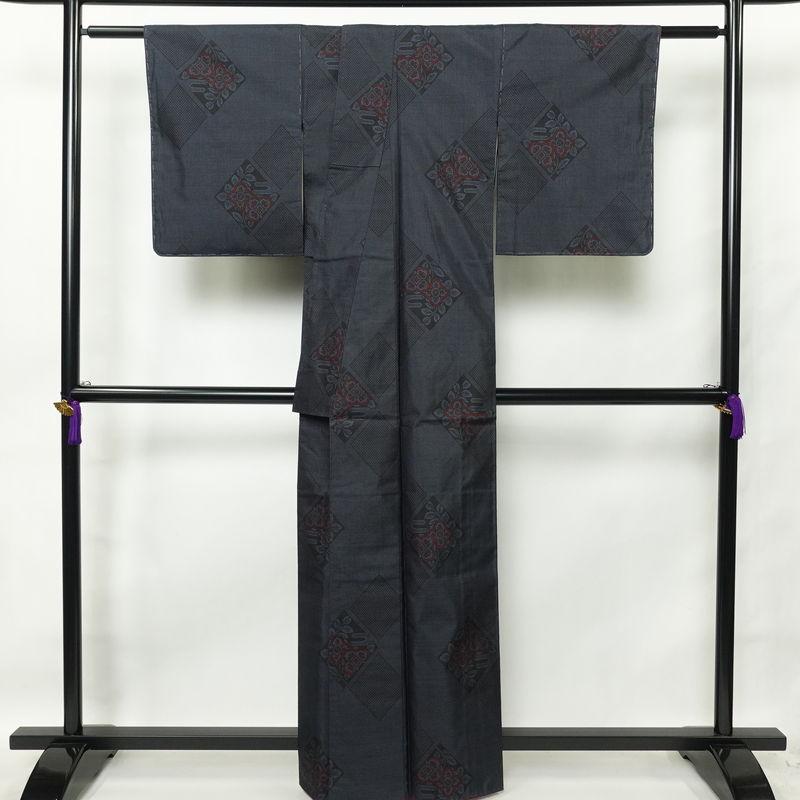中古 本場大島紬 証紙あり 正絹 花柄 袷仕立て 身丈162cm 裄丈65cm 一部しつけ糸付き 青・紺_1