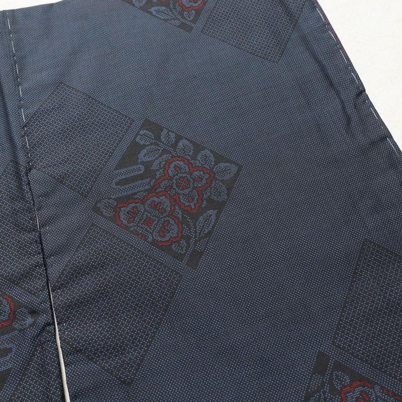 中古 本場大島紬 証紙あり 正絹 花柄 袷仕立て 身丈162cm 裄丈65cm 一部しつけ糸付き 青・紺_9